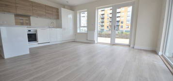 2 bed flat to rent