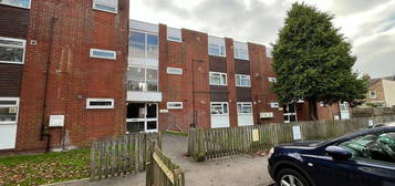 Flat for sale in Meadow Road, Worthing BN11