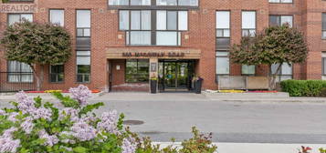 1213 - 330 MCCOWAN ROAD W, Toronto (Eglinton East), Ontario