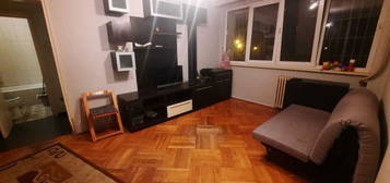 AP. 2 CAMERE, METROU 5 MIN, BUCATARIE INCHISA, PET-FRIENDLY, CURAT