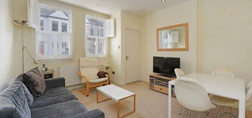 Flat for sale in Stephendale Road, London SW6