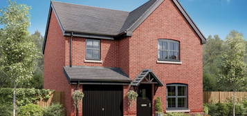 4 bed detached house for sale