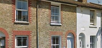 Cottage to rent in Albert Street, Whitstable CT5