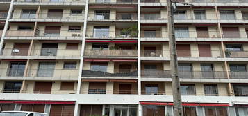 Appartement  3 pièces 69 m2 avec grand balcon et garage