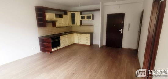 APARTAMENT - DWA POKOJE Z GARDEROBĄ+MIEJSCE PARKIN