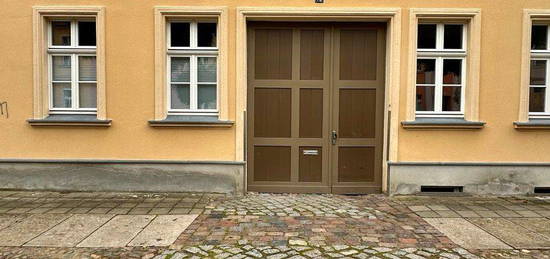 3-Raum-Wohnung mit Hof Terrasse im Zentrum Neuruppin zu vermieten