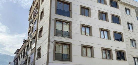 YENİ MAHALLE PARK KARŞISI 3+1 KİRALIK DAİRE