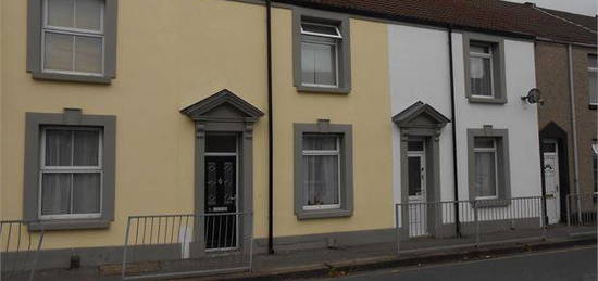 Shared accommodation to rent in Beach Street, Sandfields, Swansea SA1