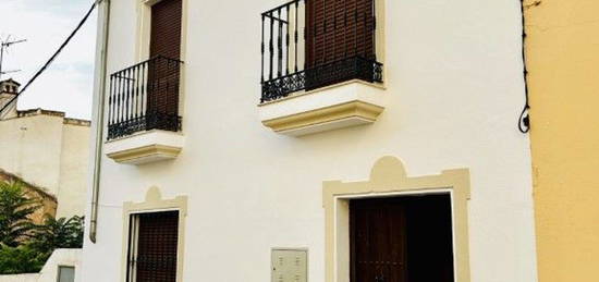 Chalet adosado en venta en Archidona