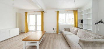 2 bedroom end of terrace house