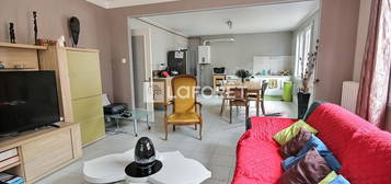 Appartement  à vendre, 3 pièces, 2 chambres, 92 m²