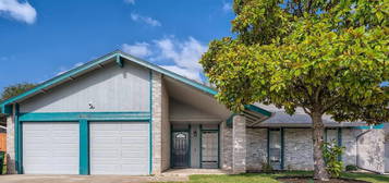 9418 Meadow Vale Cir, Austin, TX 78758