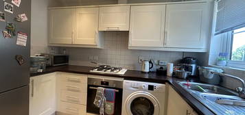 2 bed terraced house to rent