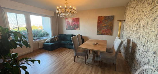 Achat appartement 4 pièces 84 m²