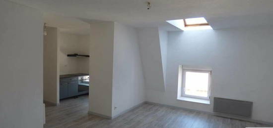 Appartement  à louer, 2 pièces, 1 chambre, 45 m²