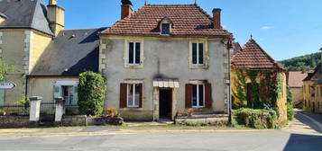 Projet de maison de ville à rénover au coeur de Daglan près de Sarlat