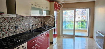 kizkulelerde 3+1 145m2 arakat asansrl otoparkl daire