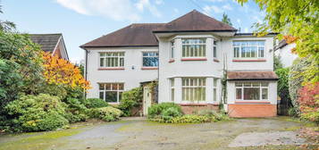 4 bed detached house for sale