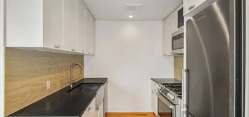 1035 Fulton St #5E, Brooklyn, NY 11238