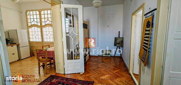 Apartament in zona CENTRALA