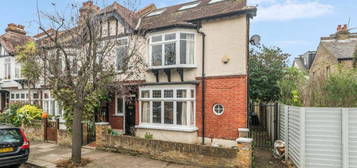 5 bedroom terraced house for sale