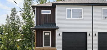 199 Teaberry Ave, Moncton, NB E1G 0N8