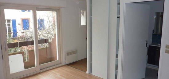 Studio appartement NON meublé + Parking Toulouse Rangueil