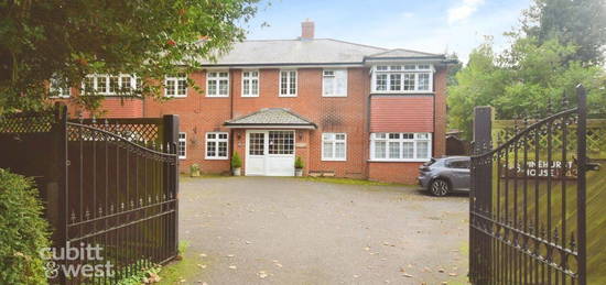 Flat to rent in Springfield Road, Westcott, Dorking RH4