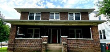 426 E  6th St, Bloomington, IN 47408