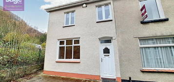 2 bed end terrace house for sale