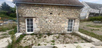 Petite maison en pierre 25 mn de pontoise