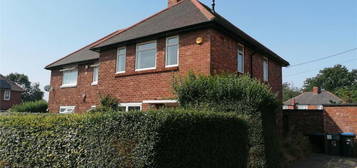 3 bedroom semi-detached house