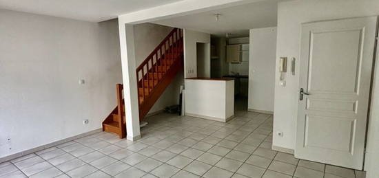 Appartement  à vendre, 4 pièces, 3 chambres, 79 m²