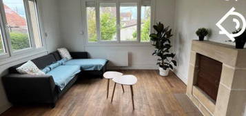 Studio meublé  à louer, 1 pièce, 13 m², Terrasse