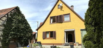 Leben am Bach - ruhiges EFH mit Ausbaureserven, schönem Garten und Teckblick