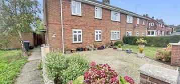 2 bedroom ground floor flat for sale