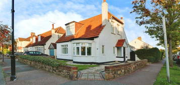 4 bedroom detached house to rent