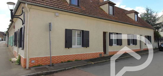 Maison  à vendre, 8 pièces, 5 chambres, 180 m²