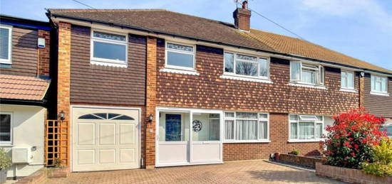 5 bedroom semi-detached house for sale