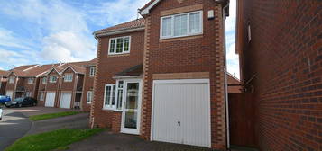 Detached house to rent in Shelsley Avenue, Oldbury B69