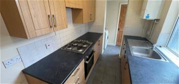 Terraced house for sale in Avenue Road Extension, Leicester LE2