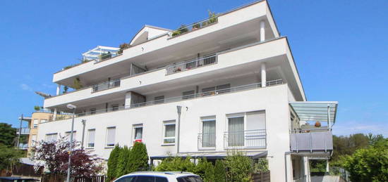 Penthouse-Wohnung mit großer Dachterrasse und 2 TG-Stellplätzen in Top-Lage