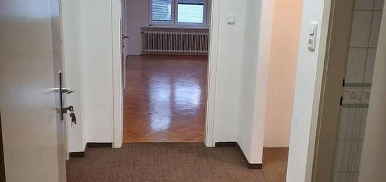 Schöne helle Wohnung