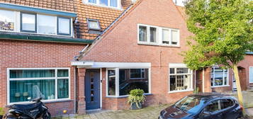 Meidoornstraat 16