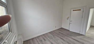 Flat to rent in Park Lane, London N17