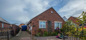 2 bedroom detached bungalow for sale