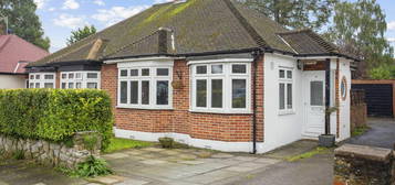 2 bedroom semi-detached bungalow for sale