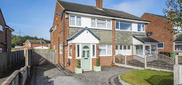 3 bed semi-detached house for sale