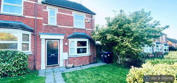 2 bedroom semi-detached house