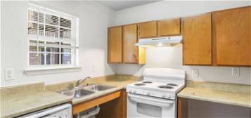 Cypress Meadows Apartments, 373 S Canal St #L-L3, Canton, MS 39046